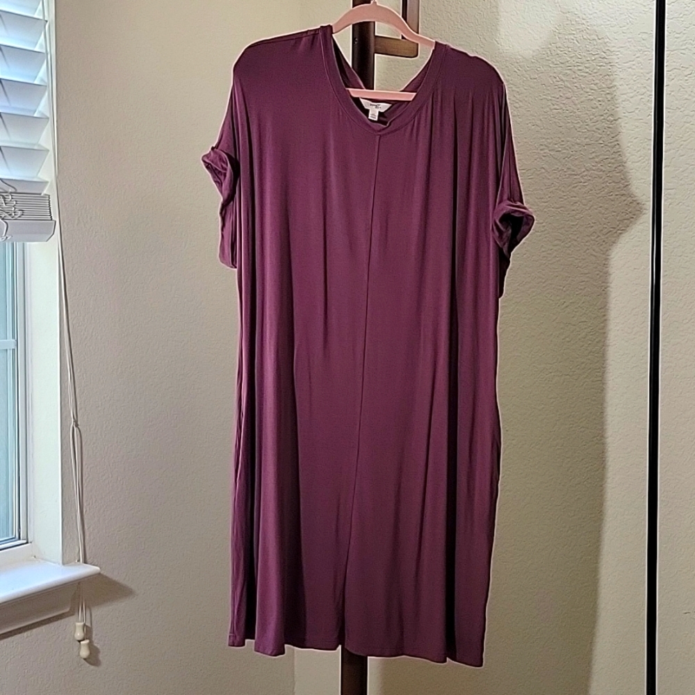 Rose tshirt dress with pockets